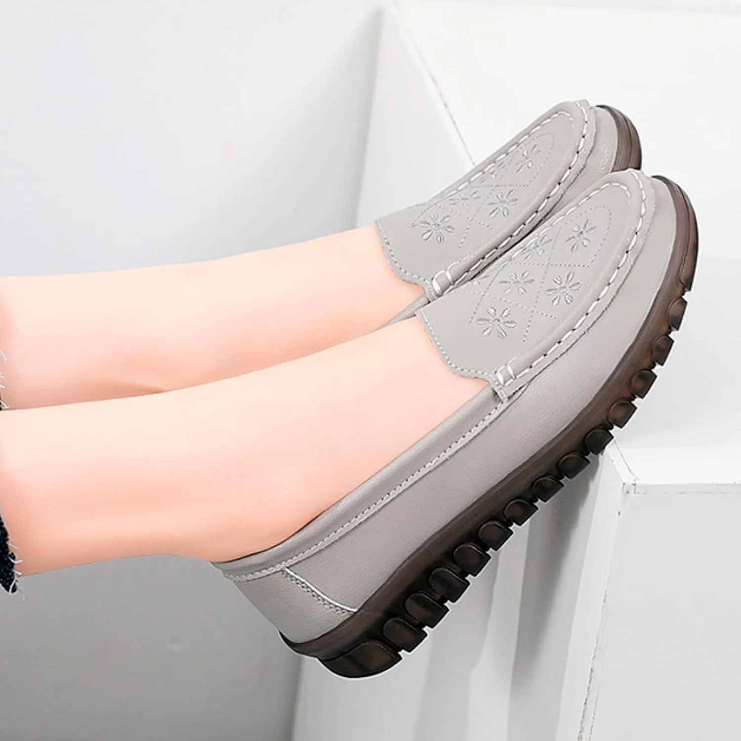 Barefoot Shoes Women Fashion Sneakers for Women 2024 Black Loafers Women Closed Head Cute Cozy Christmas Running Shoes Women Wide Toe Box Trendy Casual