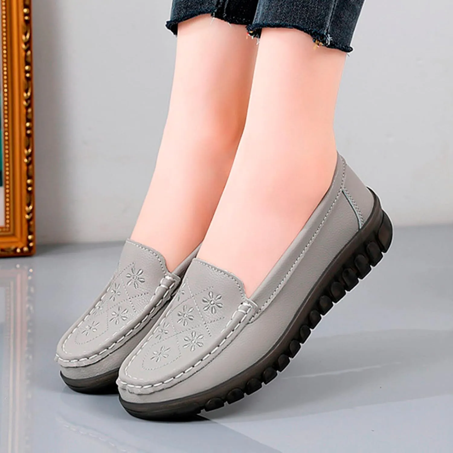 Barefoot Shoes Women Fashion Sneakers for Women 2024 Black Loafers Women Closed Head Cute Cozy Christmas Running Shoes Women Wide Toe Box Trendy Casual