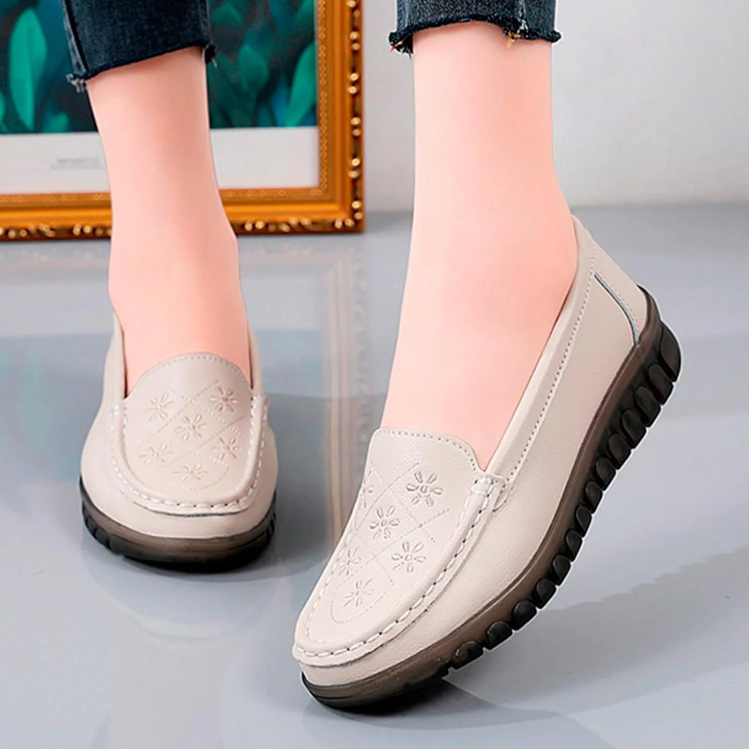 Barefoot Shoes Women Slip On Sneakers Women Mens Loafers Dress Shoes Closed Toe Indoor and Outdoor Christmas Running Shoes Women Wide Toe Box Trendy Casual