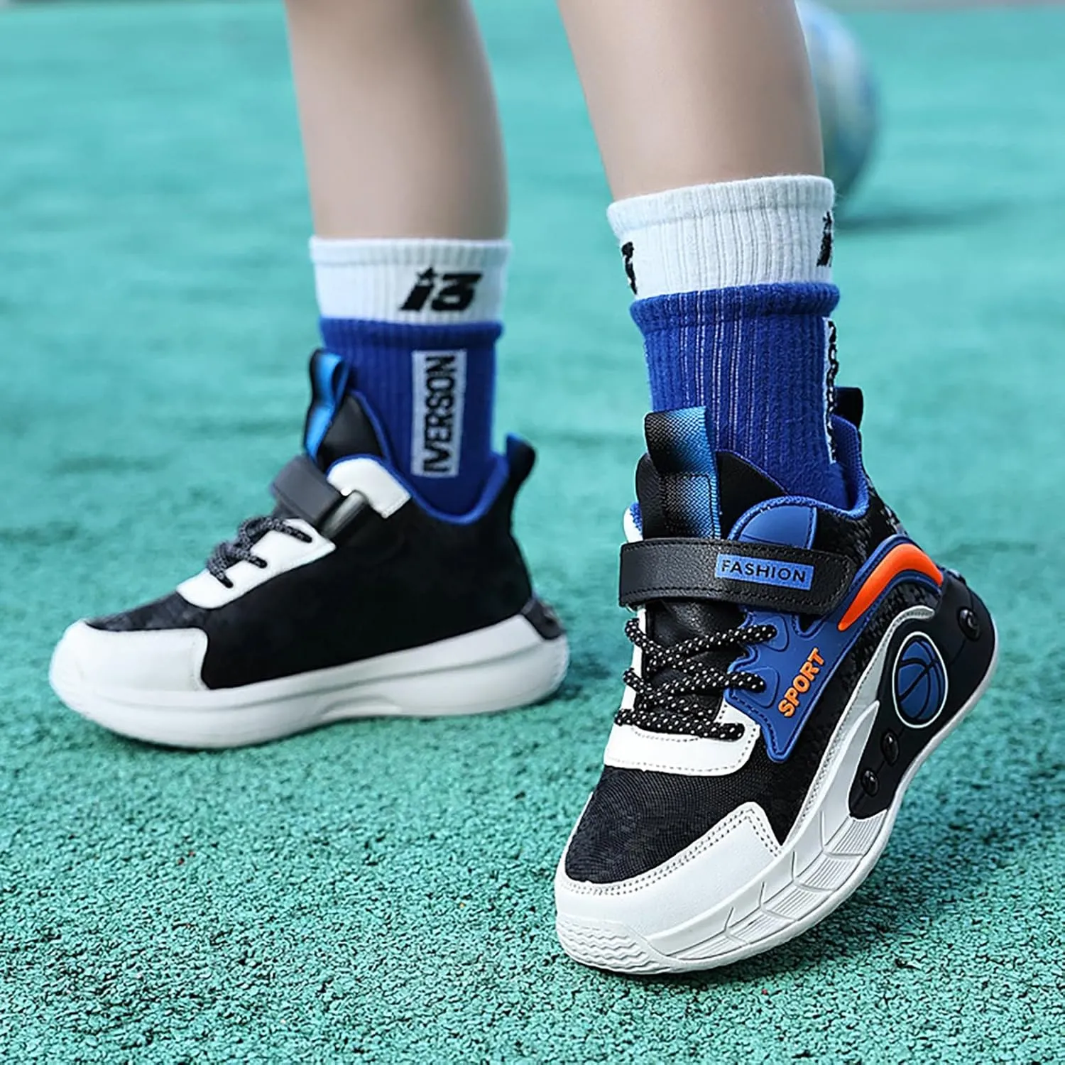 Kids Breathable Outdoor Hiking Sneakers Boys Girls Lightweight Athletic Basketball Running Sport Shoes for Girls Light