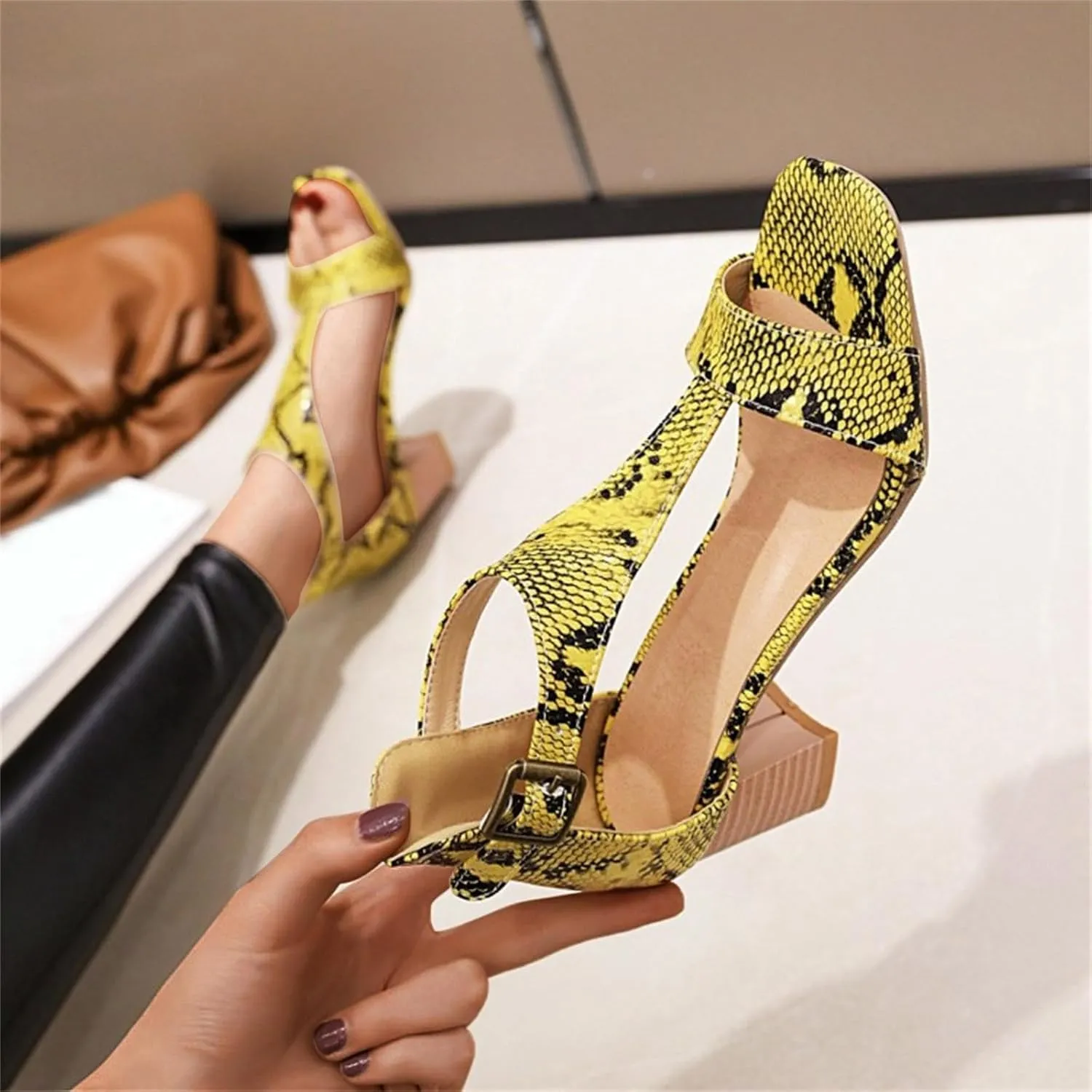 Ladies Fashion Snakeskin Leather Open Toe T Shaped Thick High Heeled Vintage Sandals