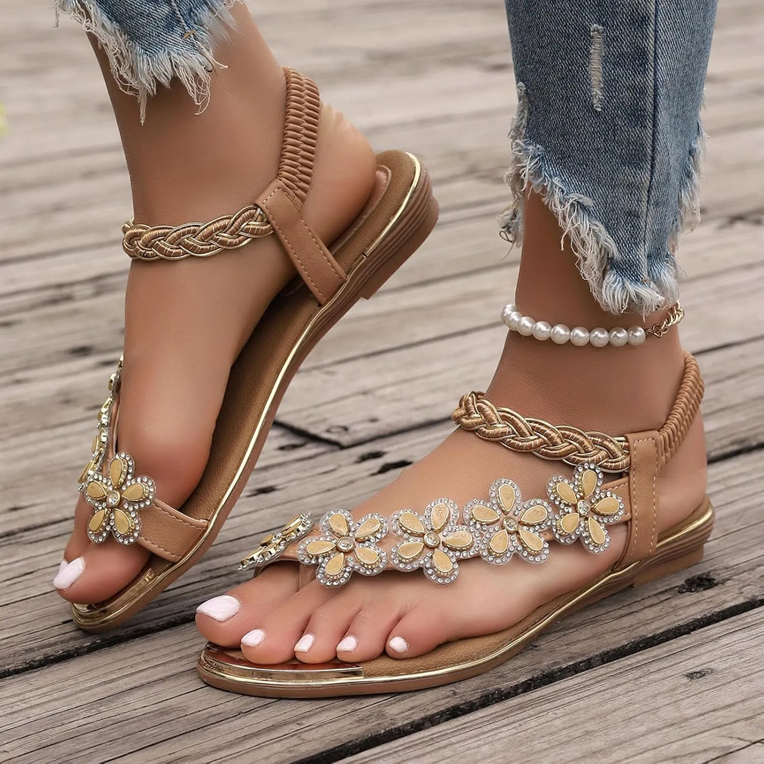 Ladies Flat Sandals Summer Beach Boho Flower Water Shoes For Women With Non Slip Comfy Strappy Sandals