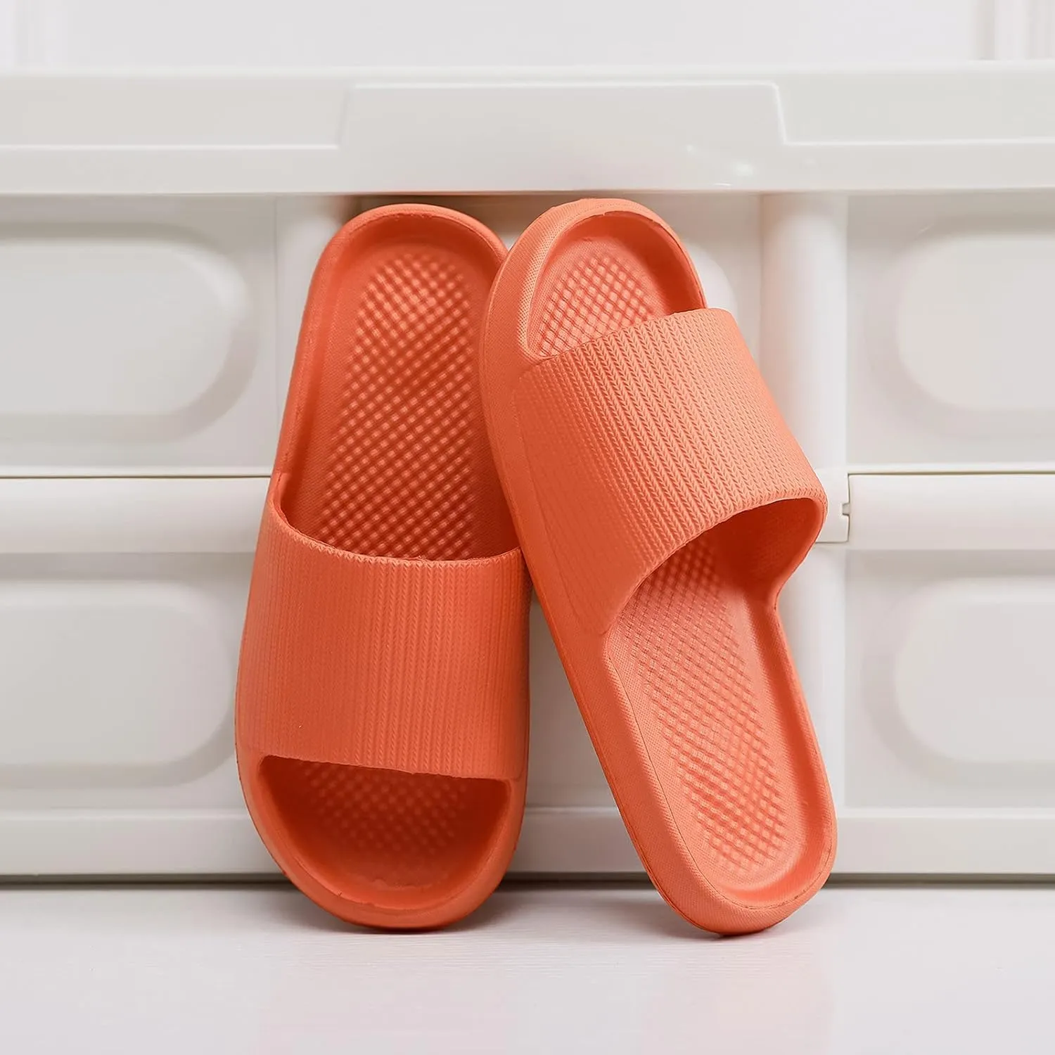 Mens Shower Shoes Slides for Women Bathroom Slippers Men Womens Slides Ultra Comfort Beach Ultimate Comfort Slippers