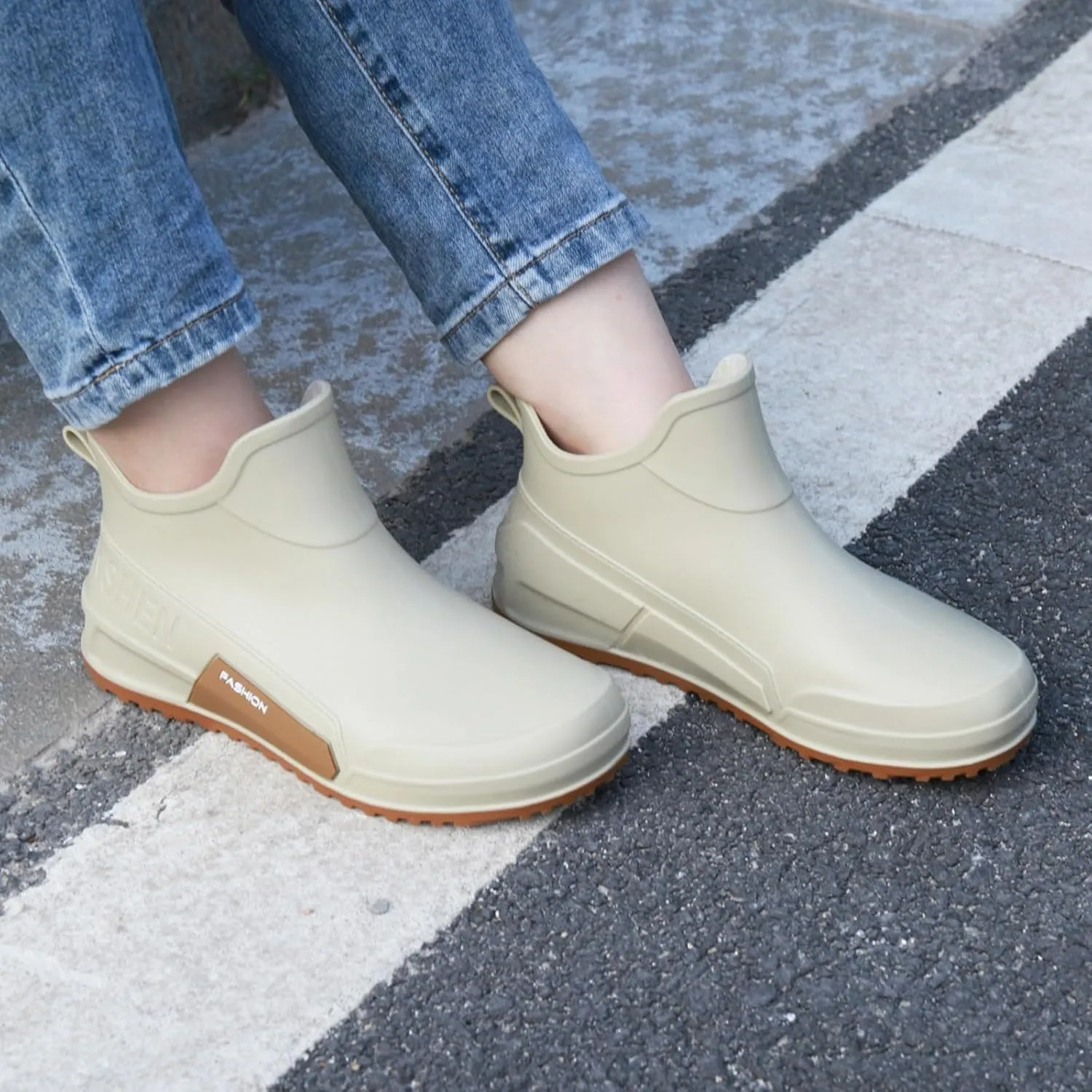 Mid Calf Rain Boots Women Mens Grounded Footwear Booties for Woman Slip On Barefoot Shoes Women's Ankle Rain Boots Rubber Fishing Deck Womens Boots Fall 2024