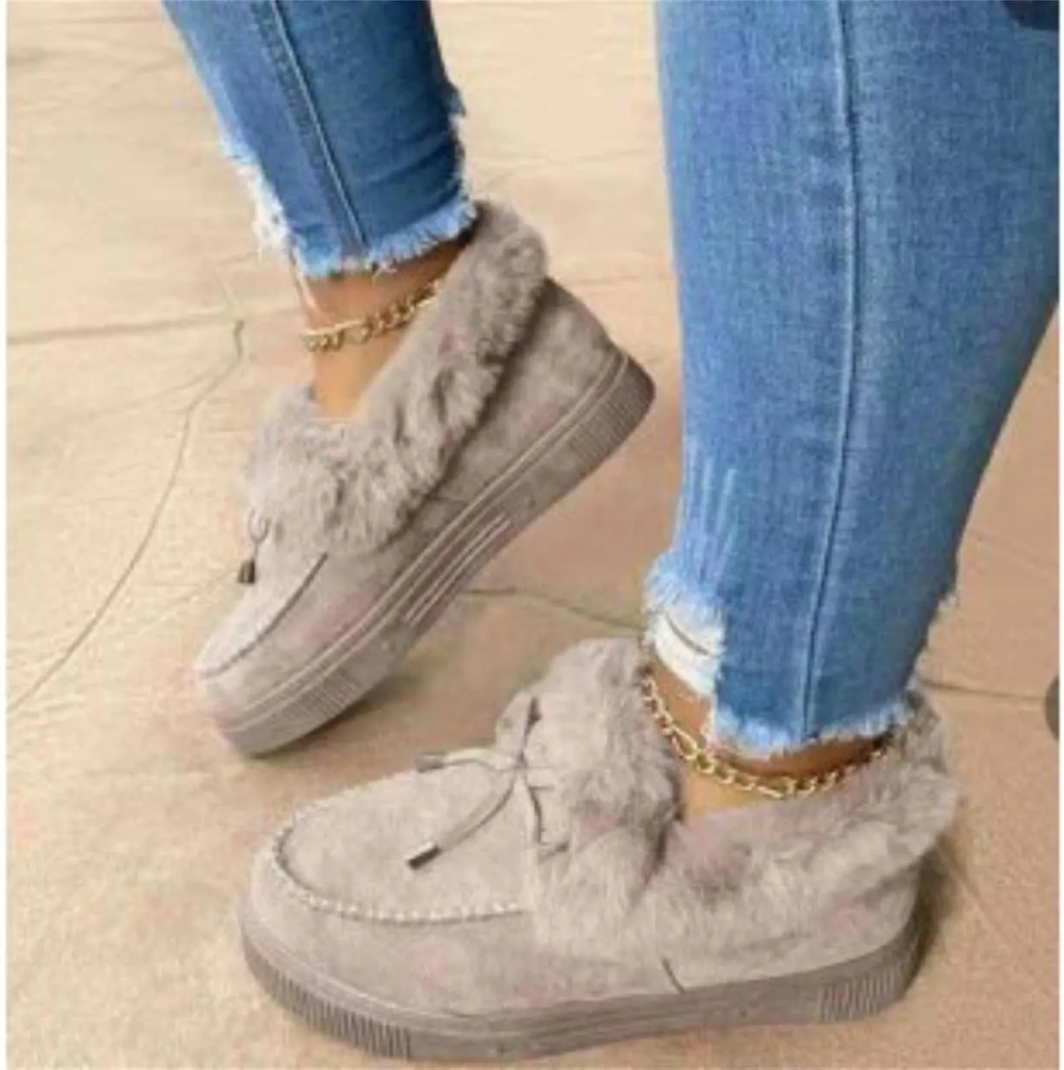 SACFOF Womens Winter Flat Boots Warm Durable Shoes With Fur Lined Fuzzy Ankle Snow Boots Platform Thick Plush Casual Loafers
