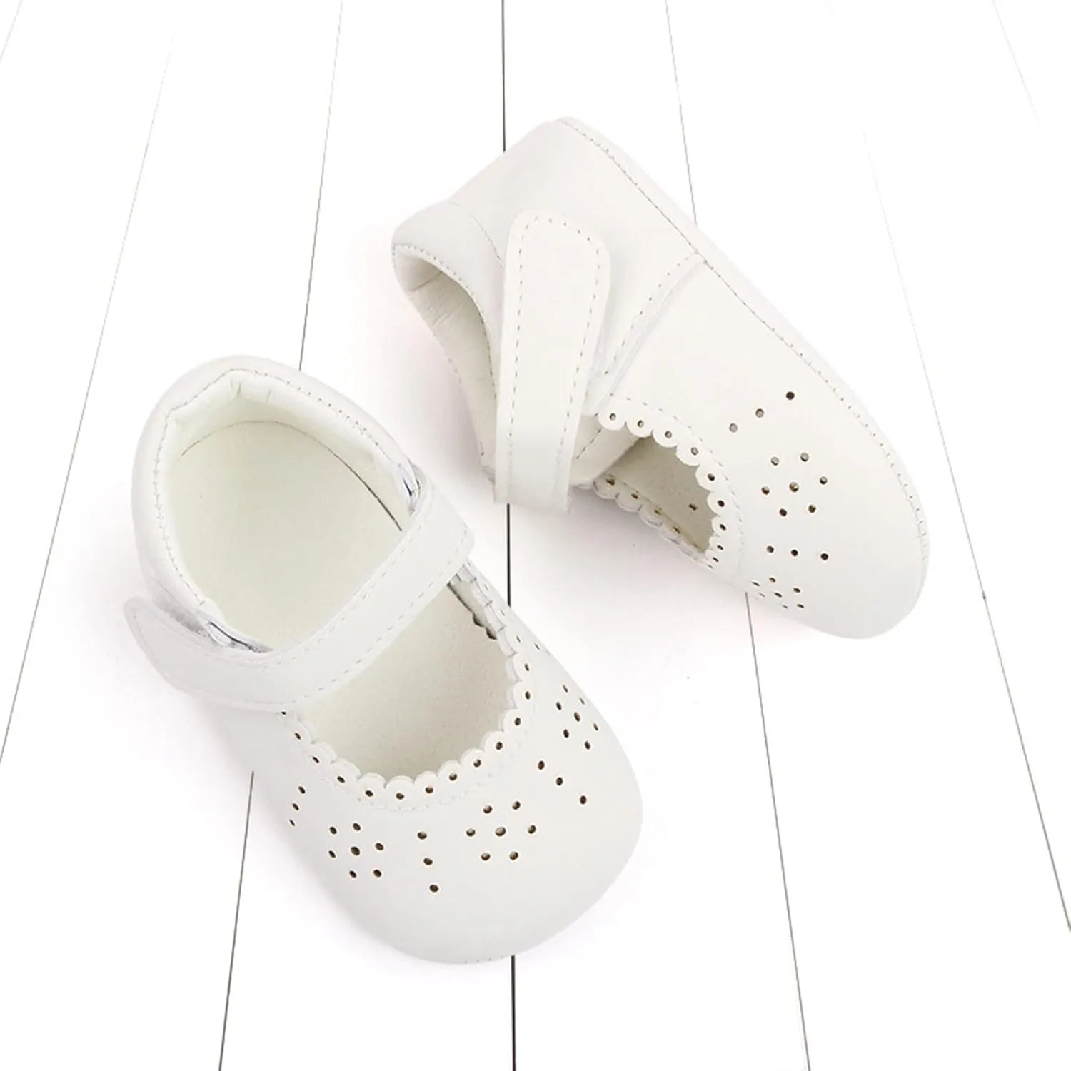 Spring and Summer Children Baby Toddler Shoes for Girls Flat Sole Light Hollow Breathable Comfortable Solid Color Casual Toddler Canvas Shoes