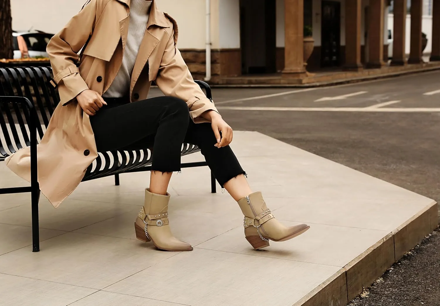 TAEPUSR Cowboy Ankle Boots for Women, Motorcycle Boots for Riding Western Biker Boots, Chunky Block Heel Punk Rock Boots with Removable Harness Chain Strap