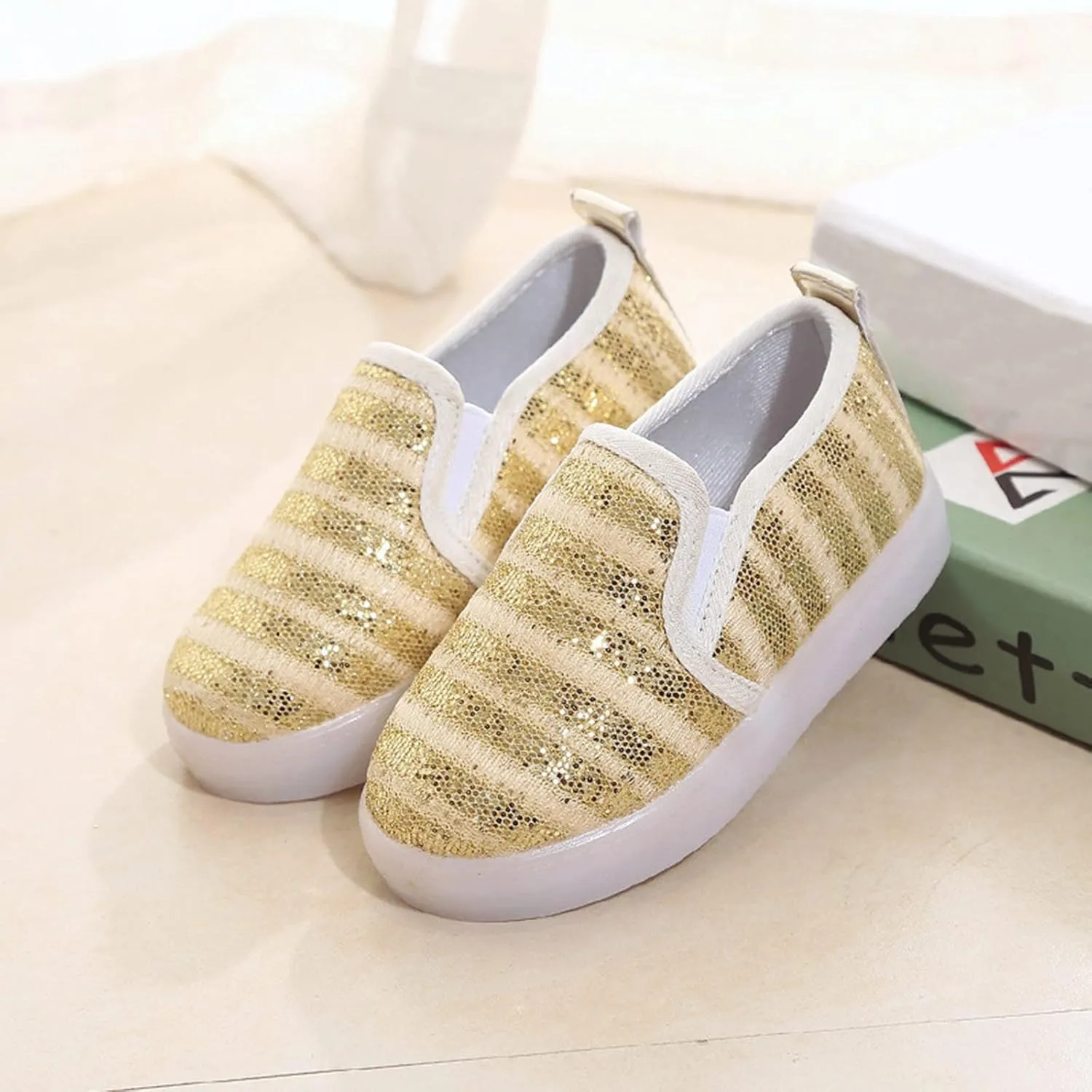 Toddler Girls Boys Canvas Shoes Slip On Summer Sneakers Light Up Shoes Casual Lazy Loafers for KidsToddler