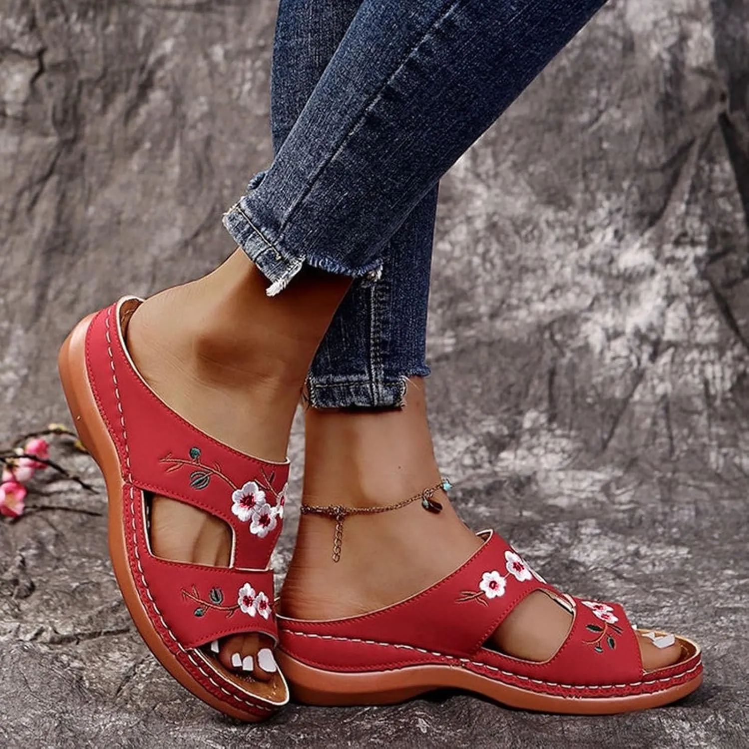 Vacation Sandals for Women Memory Foam Beach Slides Breathable Casual Sandals Women's Thick Bottom Sandals
