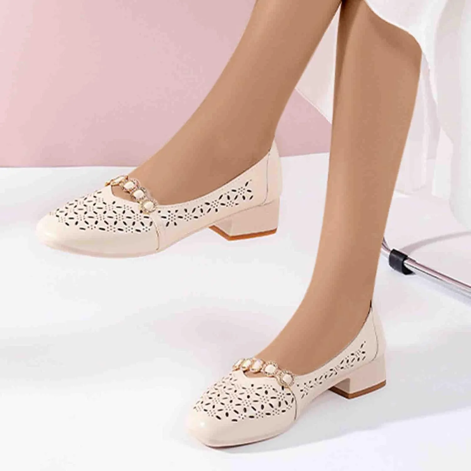 Women Chunky Heel Loafers Comfort Hollow Out Breathable Slip on Flats Summer Casual Flat Single Shoes 2025 New