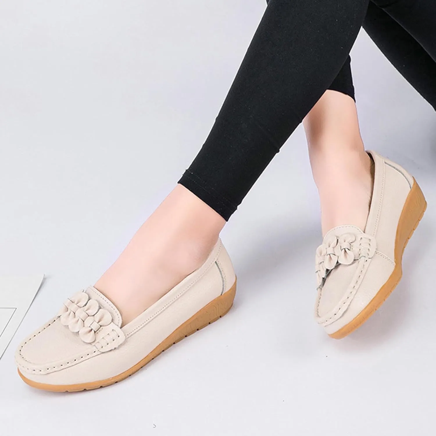 Womens Casual Loafers Comfort Slip on Flat Shoes Lightweight Soft Flats Ladies Dressy Single Shoe for Office Work