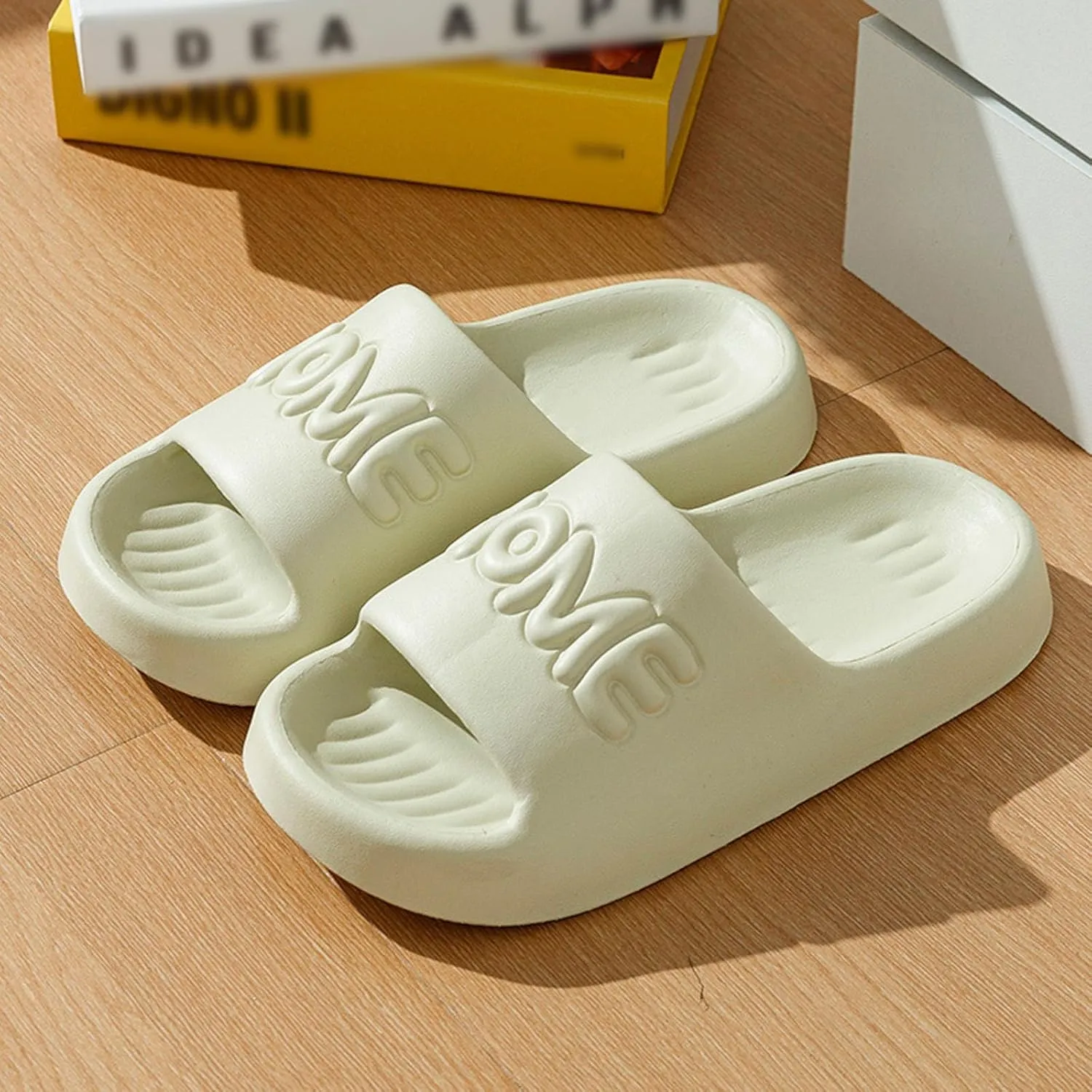 Women's Pillow Slippers Indoor Slides Bathroom Sandals Quick Drying Shower Slippers Shower Shoes for Women