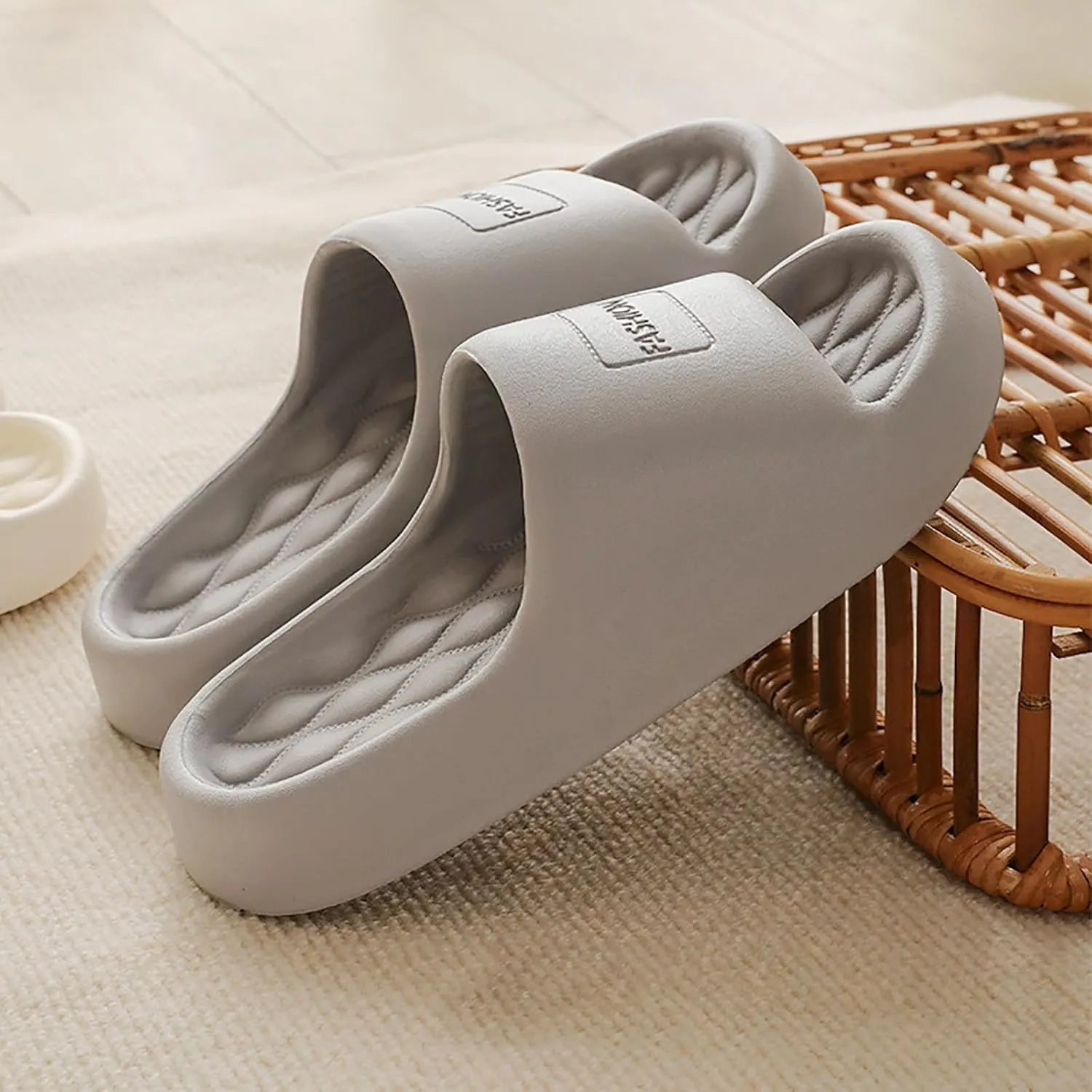 Womens Slides Shower Slippers Bathroom Sandals Versatile Sandals Comfortable Walking Sandal for Women