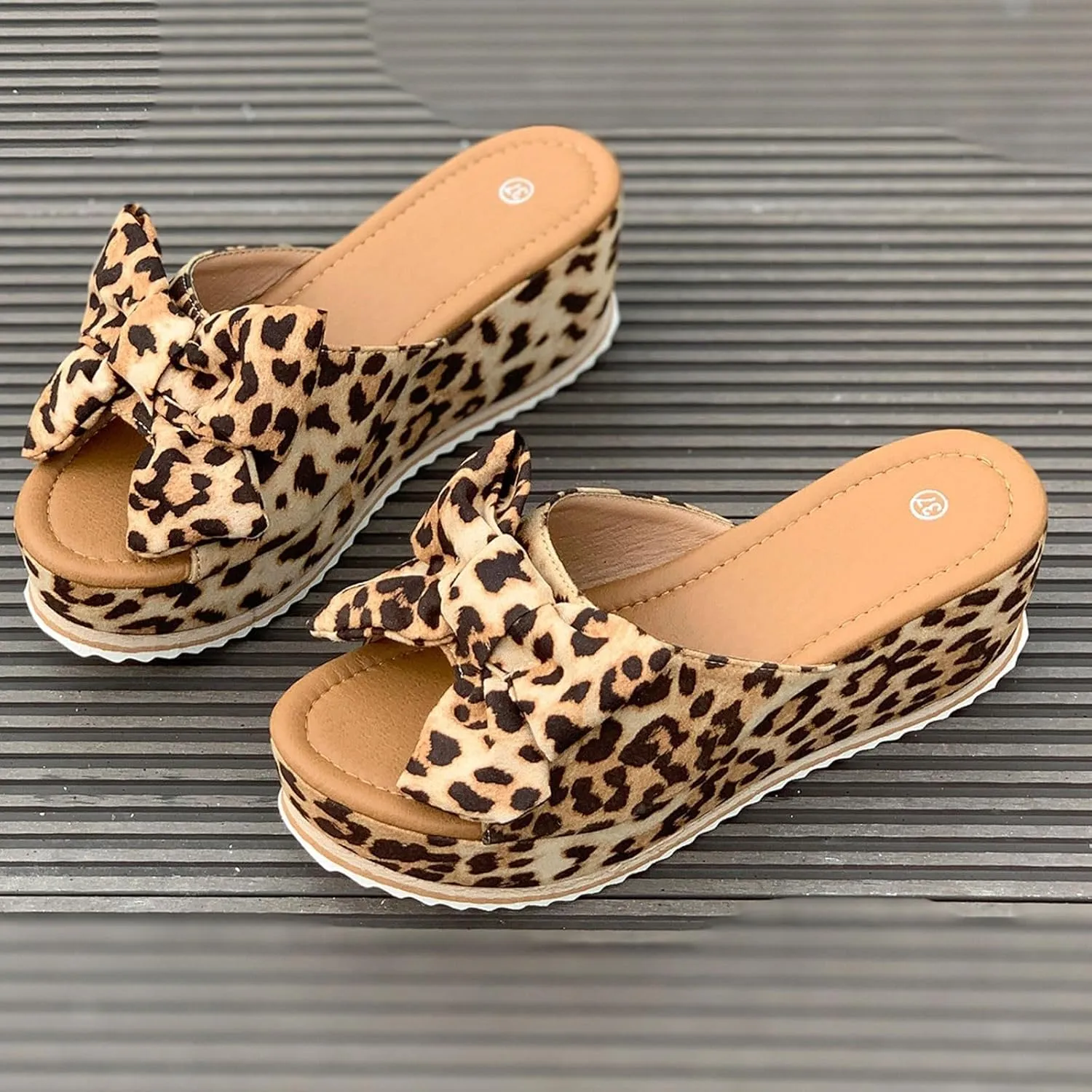 Womens Wedges Heels Sandals Summer Beach Platform Slippers for Women Ring Toe Strappy Summer Gladiator Flat Sandals Non-Slip Summer Slingback Slipper Vacation Travel Outdoor Going Out Shoes